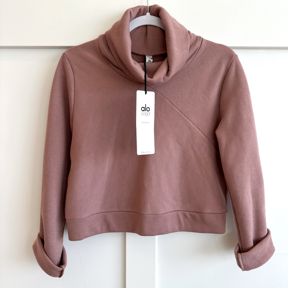 NWT Alo Yoga Soleil Long Sleeve Cropped Turtleneck Rosewater Heather Medium